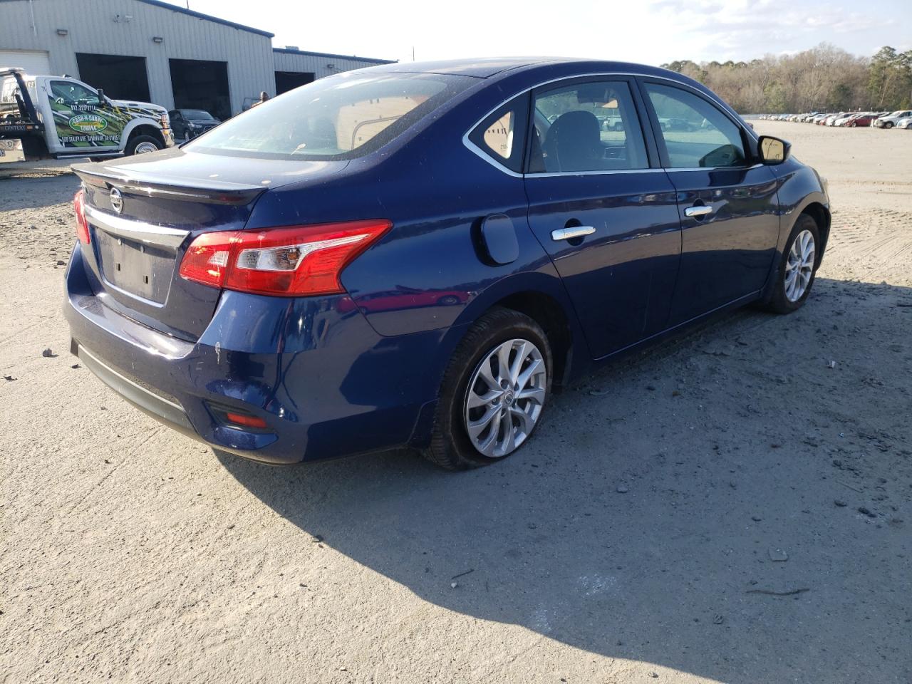Photo 10 from auction – 2017 NISSAN SENTRA S with VIN 3N1AB7AP1HY265923