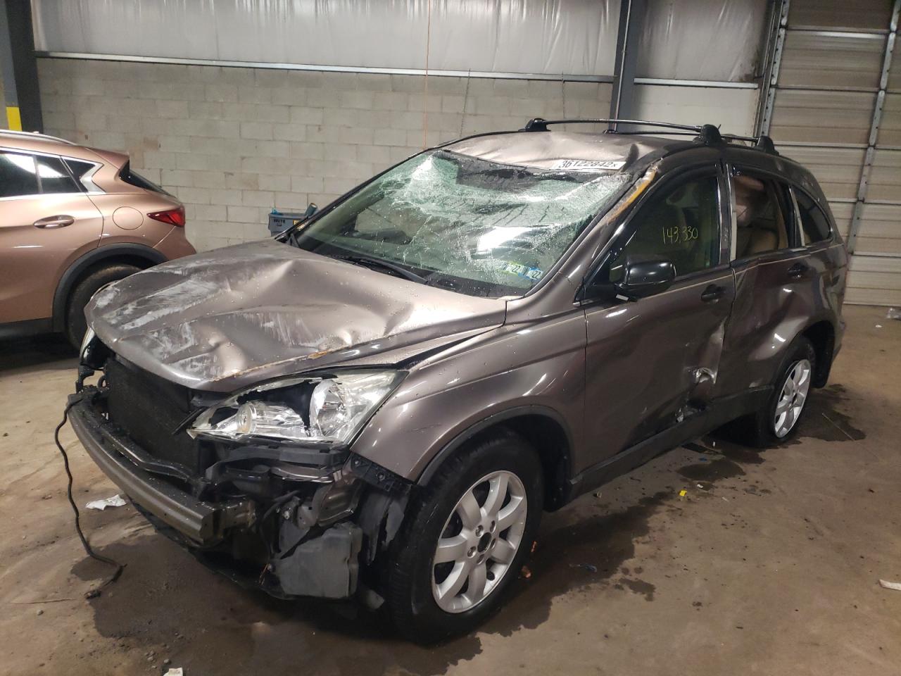 Photo 2 from auction – 2011 HONDA CR-V SE with VIN 5J6RE4H42BL067606