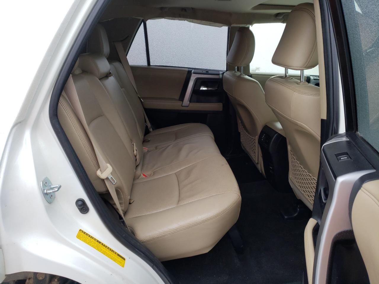 Photo 6 from auction – 2015 TOYOTA 4RUNNER SR with VIN JTEBU5JR9F5204987