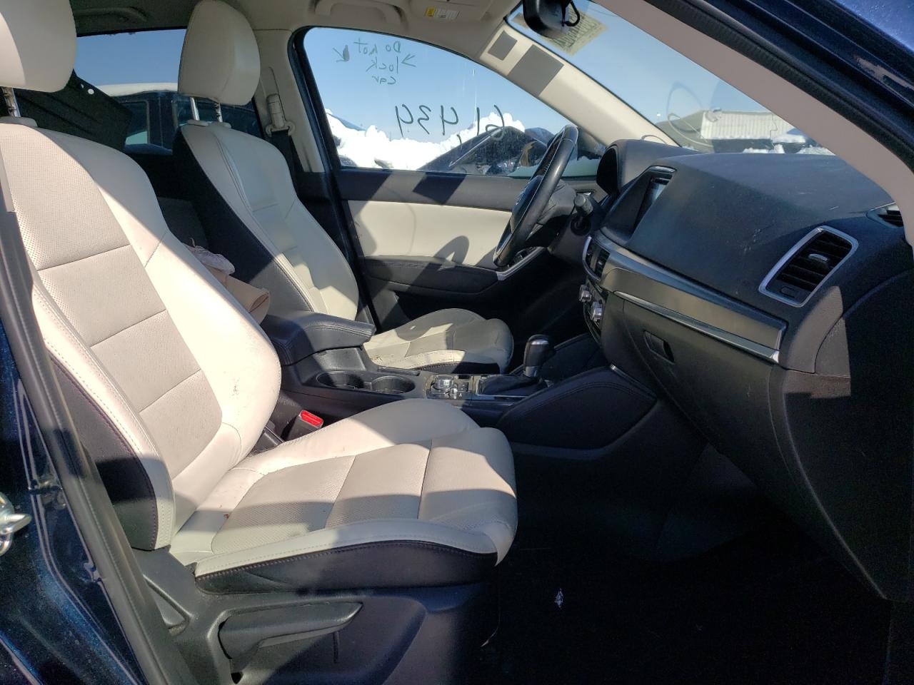 Photo 5 from auction – 2016 MAZDA CX-5 GT with VIN JM3KE2DYXG0728268