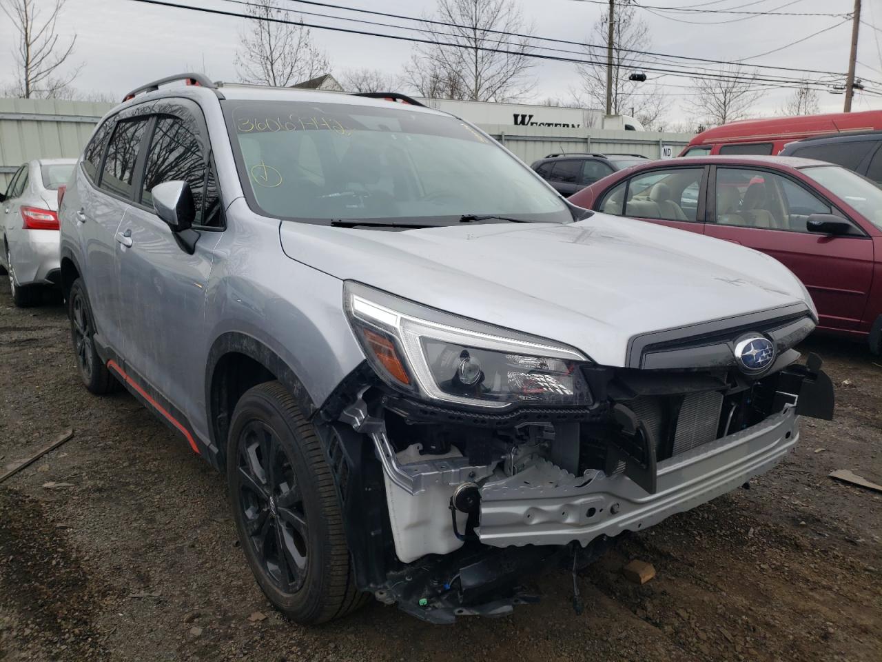 SUBARU FORESTER S 2021 with VIN JF2SKARC4MH514996 - Photo from auction