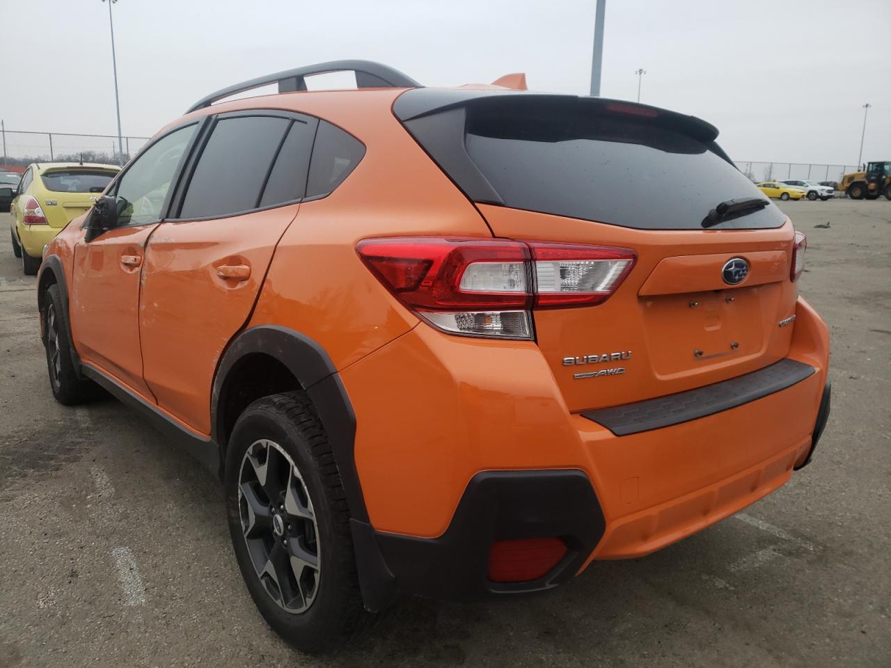 Photo 3 from auction – 2018 SUBARU CROSSTREK with VIN JF2GTADCXJH275637