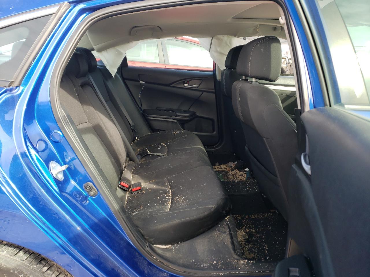Photo 6 from auction – 2018 HONDA CIVIC EX with VIN 19XFC2F7XJE012618