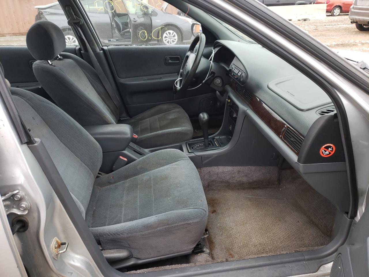 Photo 5 from auction – 1997 NISSAN ALTIMA XE with VIN 1N4BU31D4VC198819