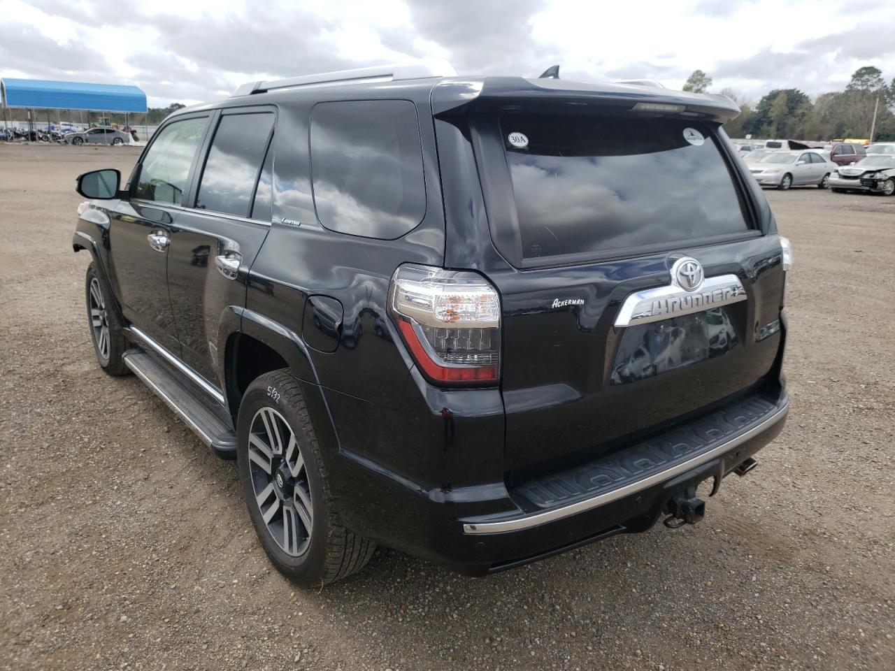 Photo 3 from auction – 2015 TOYOTA 4RUNNER SR with VIN JTEBU5JR9F5215679