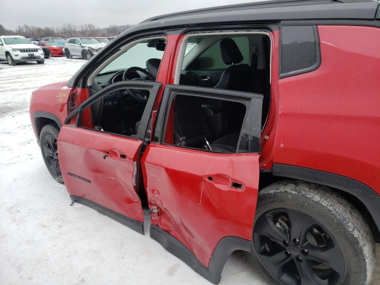 Photo 9 from auction – 2018 JEEP COMPASS LA with VIN 3C4NJCBB5JT327453