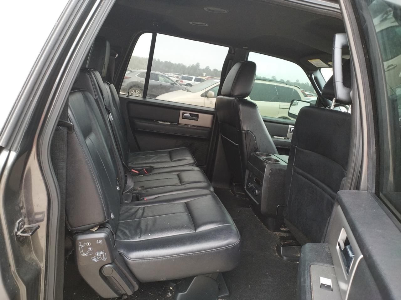 Photo 6 from auction – 2017 FORD EXPEDITION with VIN 1FMJK1HT1HEA44523