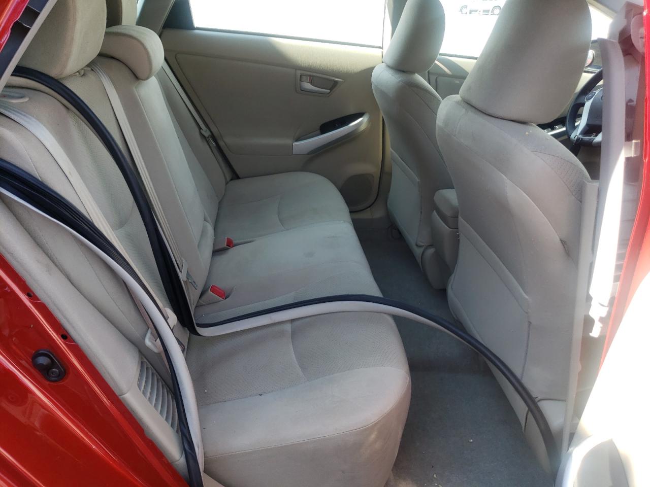 Photo 6 from auction – 2011 TOYOTA PRIUS with VIN JTDKN3DU2B0259035