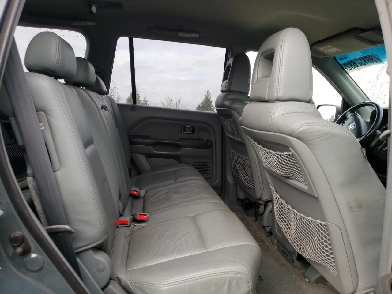 Photo 6 from auction – 2003 HONDA PILOT EXL with VIN 2HKYF18753H515351