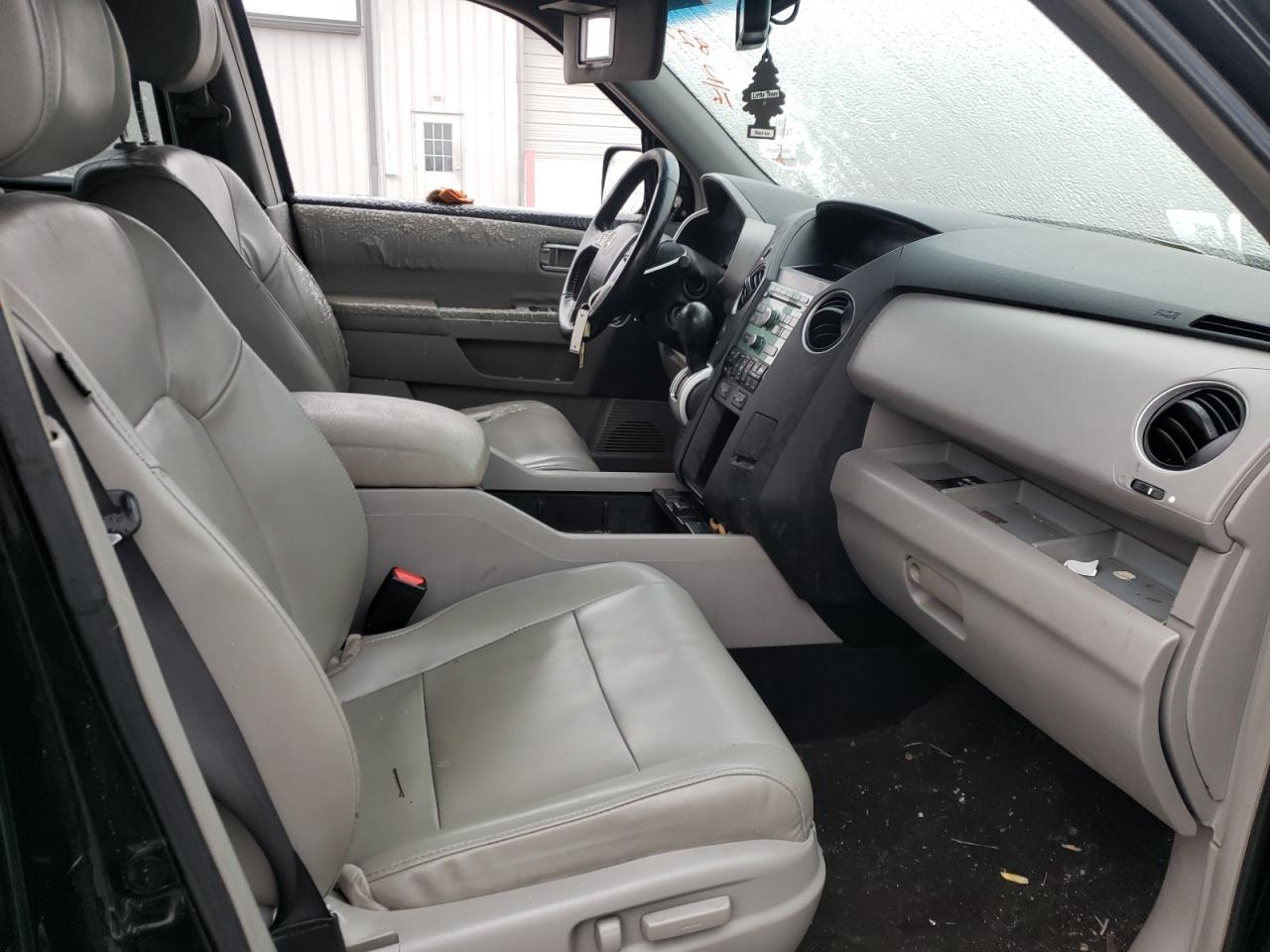 Photo 5 from auction – 2009 HONDA PILOT EXL with VIN 5FNYF48539B048227