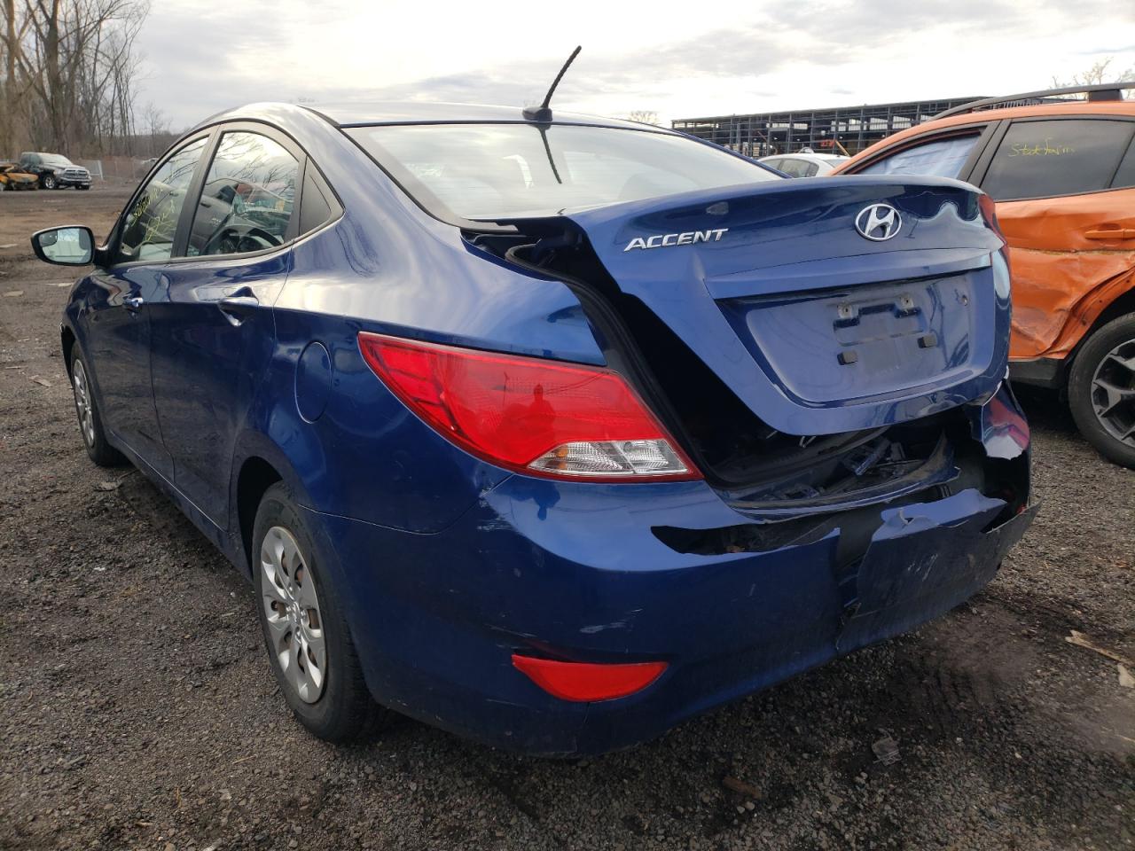 Photo 3 from auction – 2015 HYUNDAI ACCENT GLS with VIN KMHCT4AE2FU841742