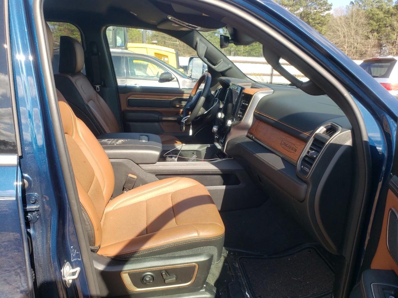 Photo 5 from auction – 2022 RAM 1500 LONGH with VIN 1C6SRFKT5NN121374