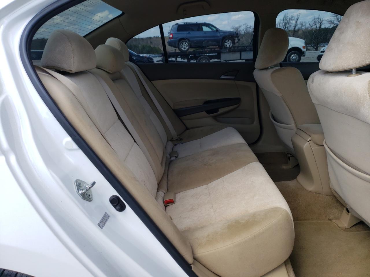 Photo 6 from auction – 2010 HONDA ACCORD LXP with VIN 1HGCP2F47AA127369