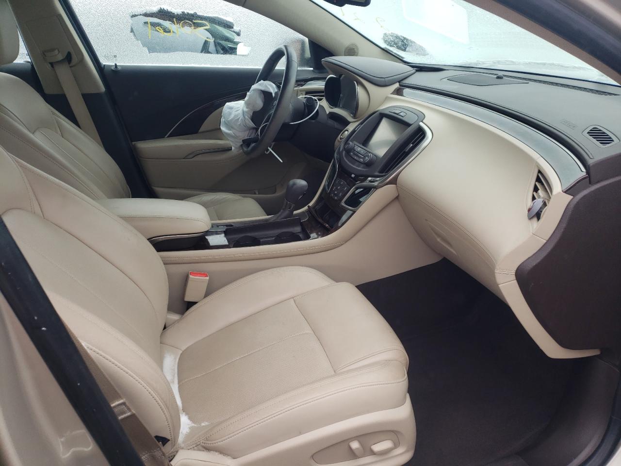 Photo 5 from auction – 2014 BUICK LACROSSE T with VIN 1G4GF5G39EF189371