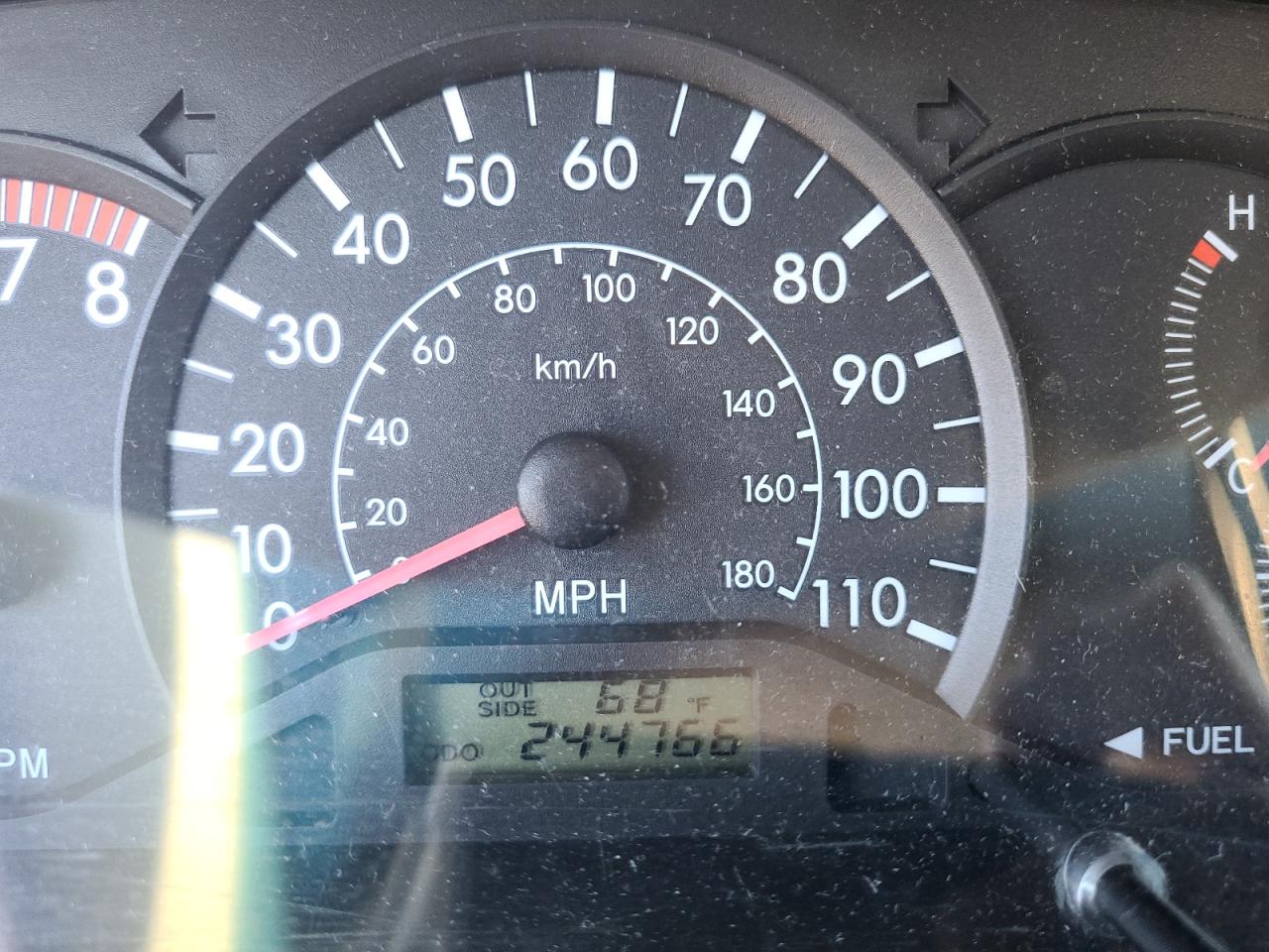 Photo 8 from auction – 2003 TOYOTA COROLLA CE with VIN JTDBR32E332000186