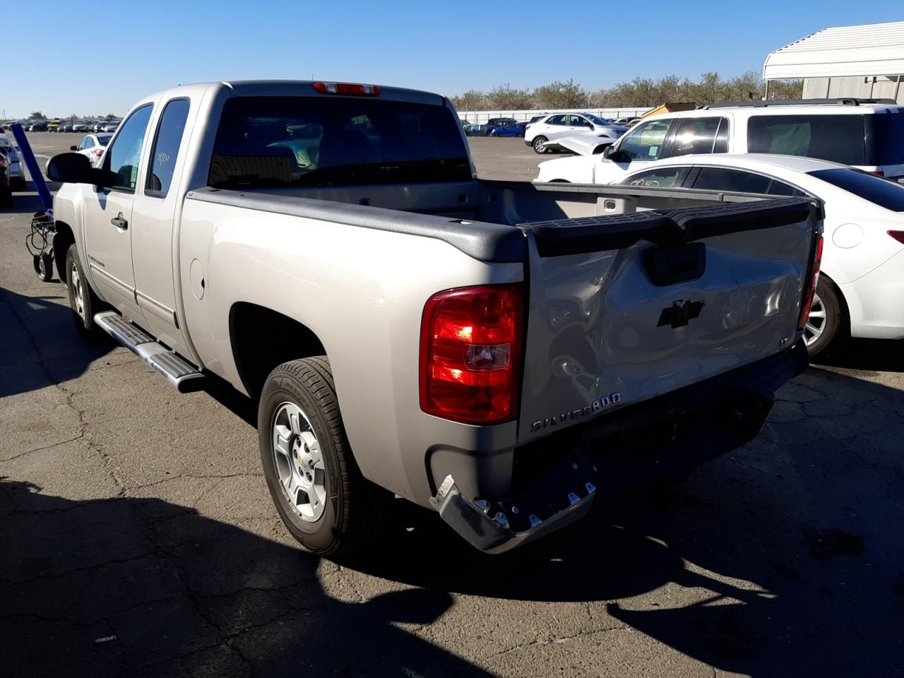 Photo 3 from auction – 2009 CHEVROLET SILVERADO with VIN 1GCEC19C69Z249962