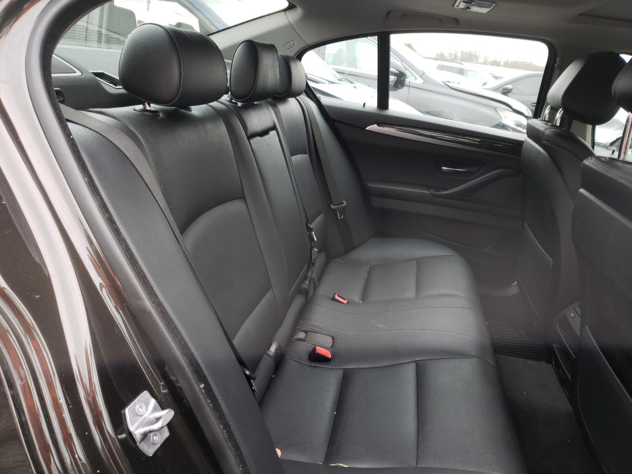 Photo 6 from auction – 2016 BMW 528 XI with VIN WBA5A7C52GG148782