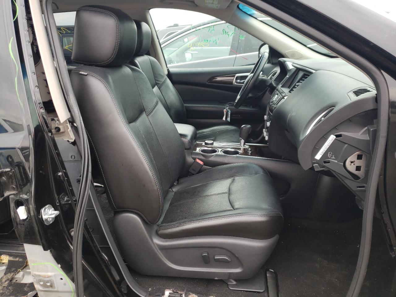 Photo 5 from auction – 2013 NISSAN PATHFINDER with VIN 5N1AR2MM8DC641142
