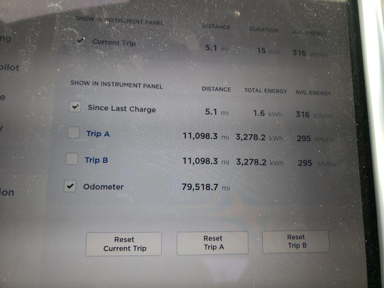 Photo 8 from auction – 2017 TESLA MODEL S with VIN 5YJSA1E29HF192196