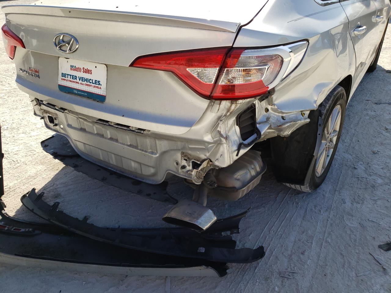 Photo 9 from auction – 2016 HYUNDAI SONATA SE with VIN 5NPE24AF6GH338090