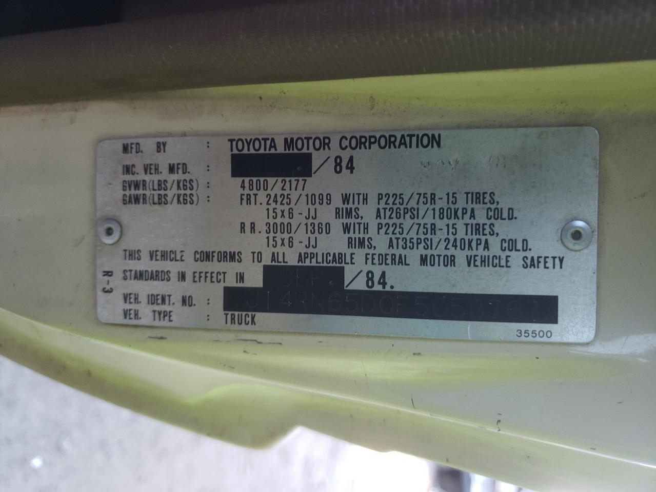Photo 10 from auction – 1985 TOYOTA PICKUP RN6 with VIN JT4RN65D0F5053767