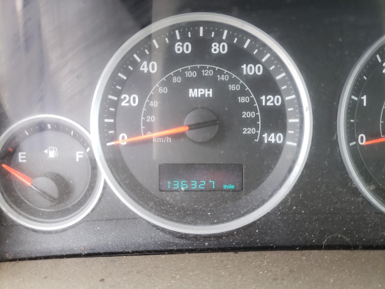 Photo 8 from auction – 2005 JEEP GRAND CHER with VIN 1J4HS58N65C580252