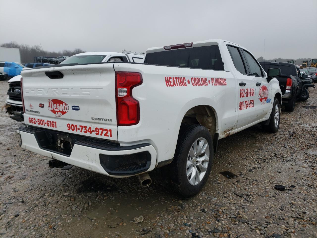 Photo 4 from auction – 2019 CHEVROLET SILVERADO with VIN 1GCRWBEH1KZ236140