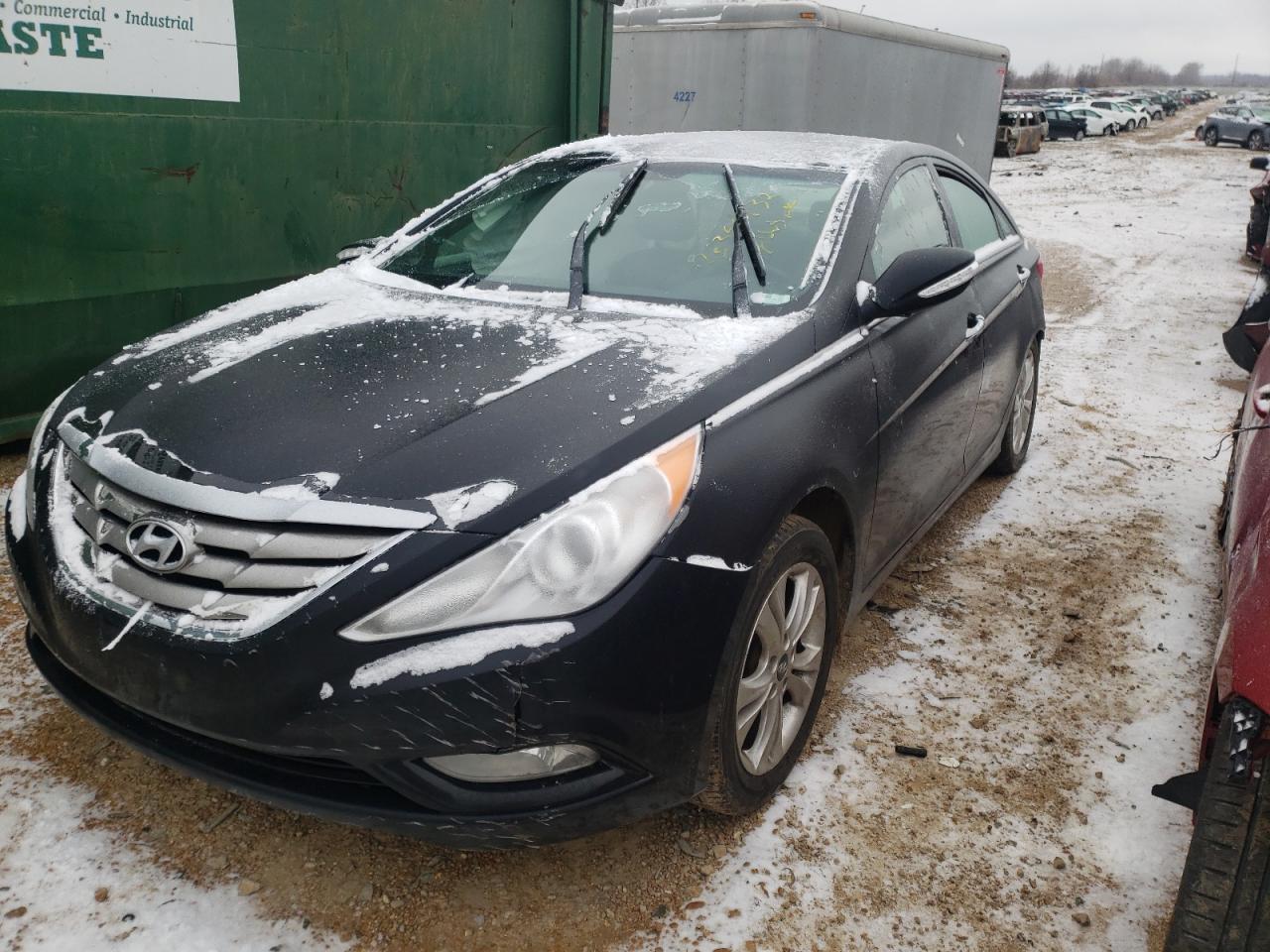 Photo 2 from auction – 2012 HYUNDAI SONATA SE with VIN 5NPEC4AC6CH469761