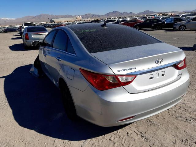 Photo 3 from auction – 2012 HYUNDAI SONATA SE with VIN 5NPEC4AC1CH330296