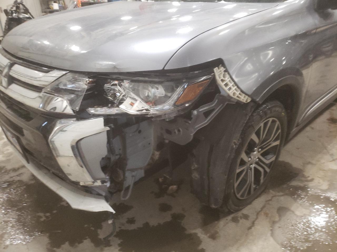 Photo 9 from auction – 2017 MITSUBISHI OUTLANDER with VIN JA4AZ3A33HZ030969