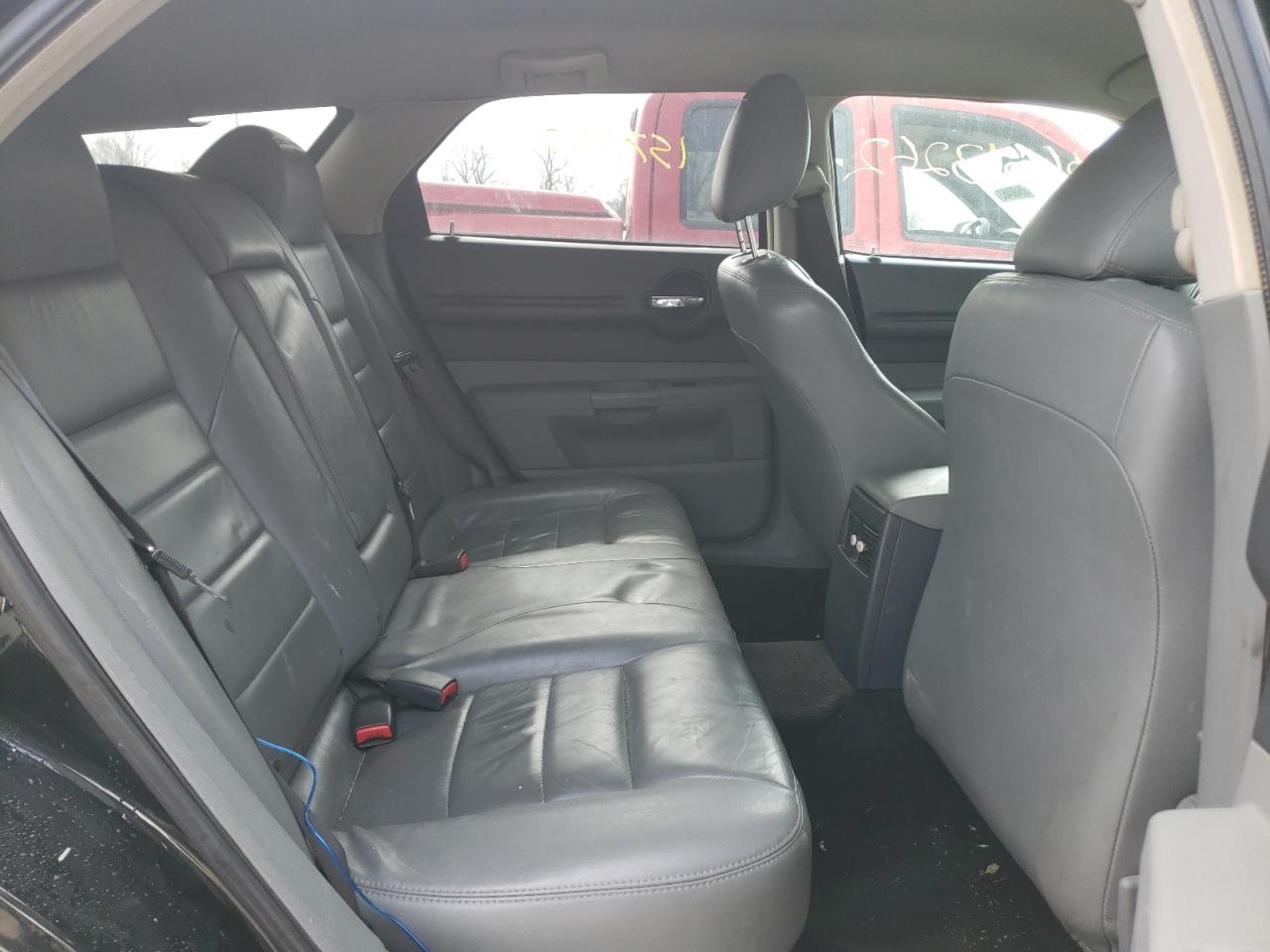 Photo 6 from auction – 2005 DODGE MAGNUM R/T with VIN 2D4GV582X5H640869