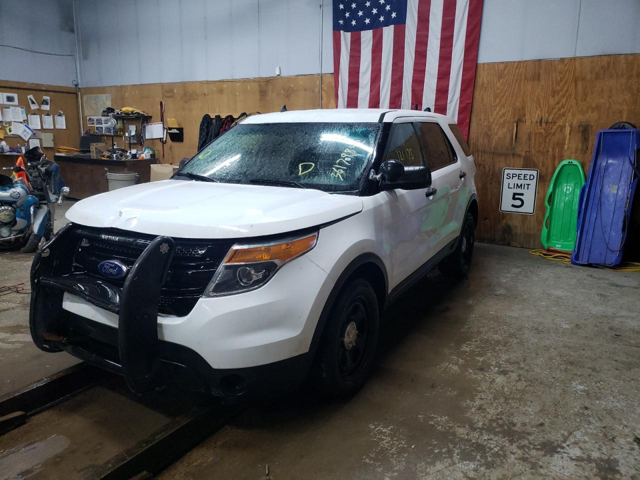 Photo 2 from auction – 2015 FORD EXPLORER P with VIN 1FM5K8AR7FGA88536
