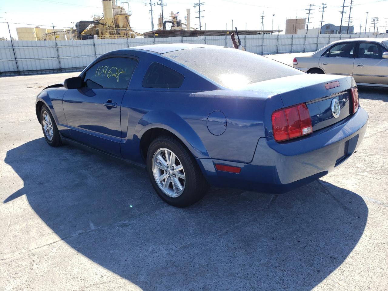 Photo 3 from auction – 2007 FORD MUSTANG with VIN 1ZVFT80N875208472