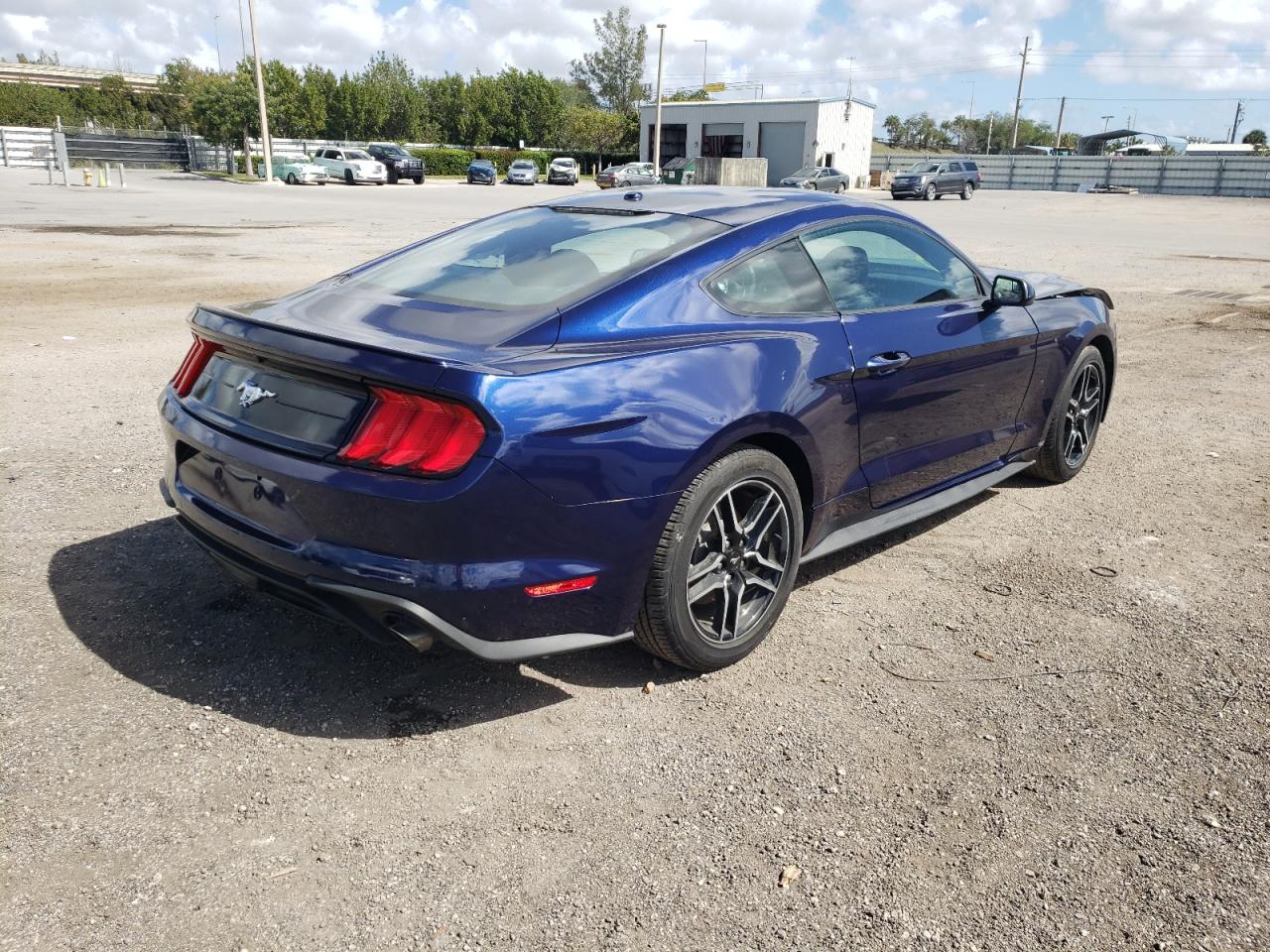 Photo 4 from auction – 2020 FORD MUSTANG with VIN 1FA6P8TH1L5123597