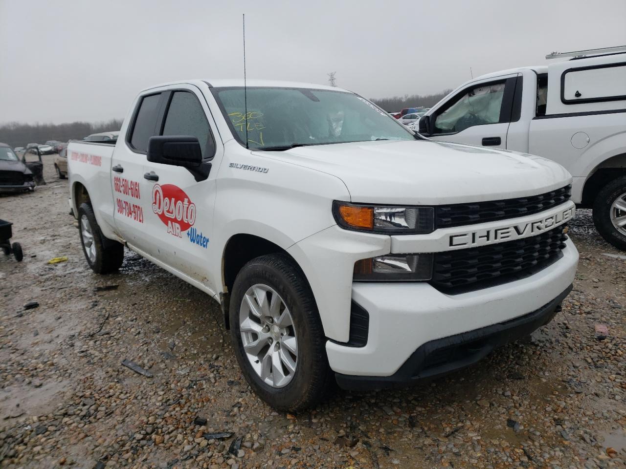 Photo 1 from auction – 2019 CHEVROLET SILVERADO with VIN 1GCRWBEH1KZ236140