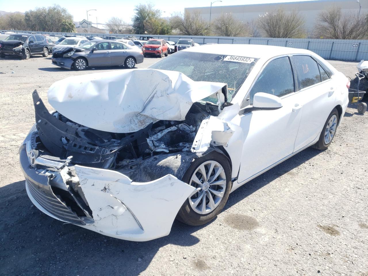Photo 2 from auction – 2017 TOYOTA CAMRY LE with VIN 4T1BF1FK8HU393655