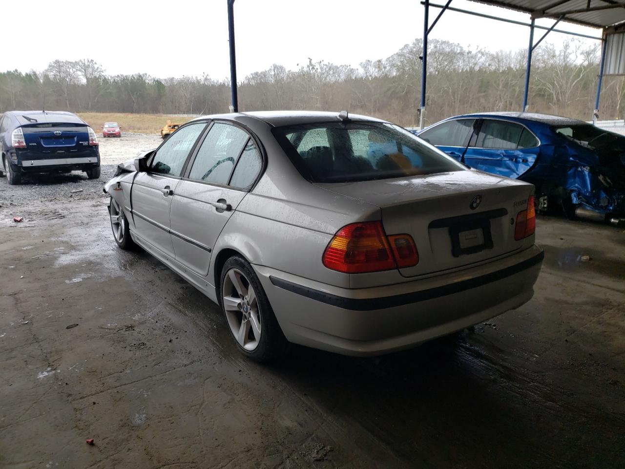 Photo 3 from auction – 2005 BMW 325 I with VIN WBAET37445NJ87239