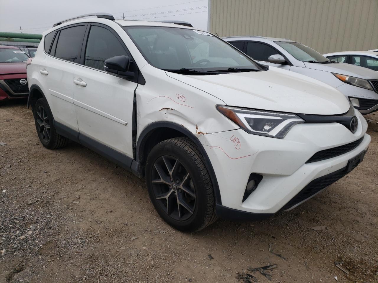 TOYOTA RAV4 SE 2017 with VIN JTMNFREV6HJ114541 - Photo from auction