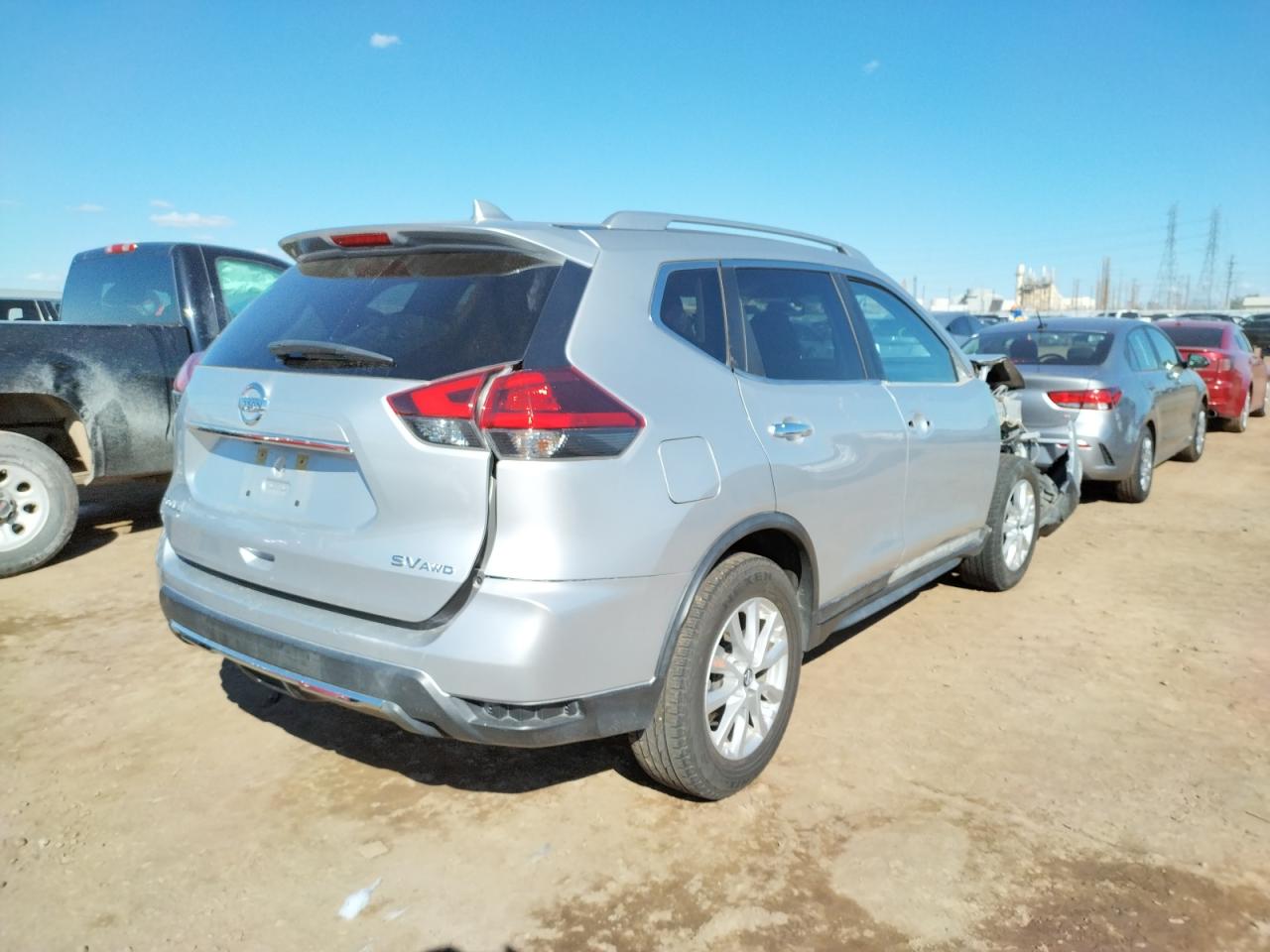Photo 4 from auction – 2018 NISSAN ROGUE S with VIN KNMAT2MV6JP528647