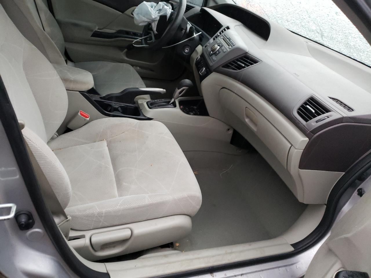 Photo 5 from auction – 2012 HONDA CIVIC LX with VIN JHMFB2F59CS000251
