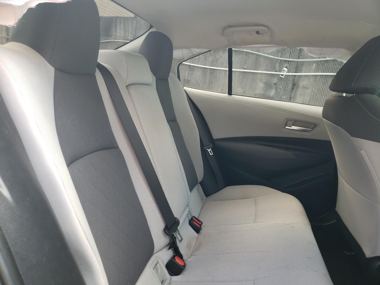 Photo 6 from auction – 2020 TOYOTA COROLLA LE with VIN 5YFEPRAE0LP027967