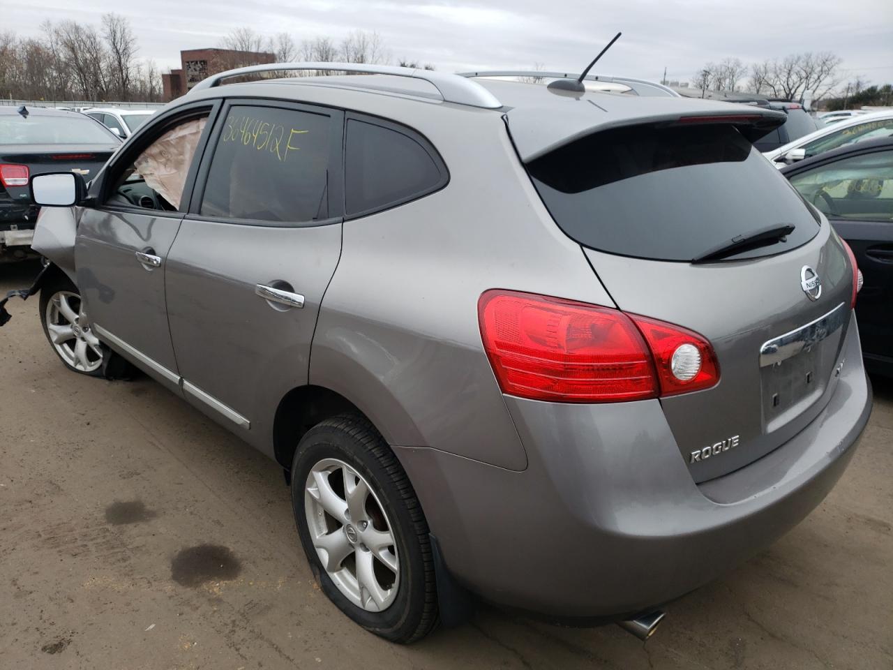 Photo 3 from auction – 2011 NISSAN ROGUE S with VIN JN8AS5MV4BW670298