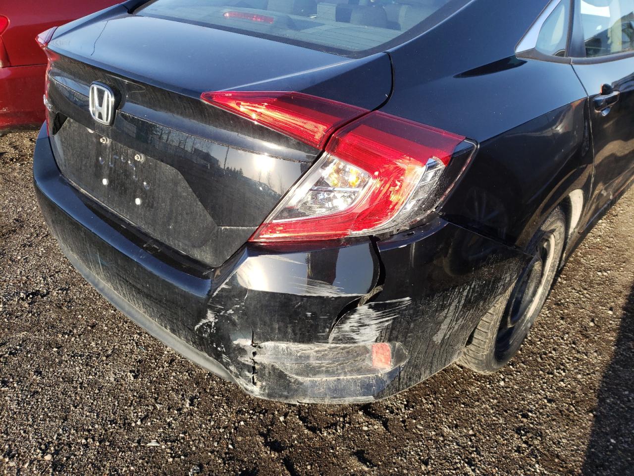 Photo 9 from auction – 2018 HONDA CIVIC LX with VIN 2HGFC2F53JH009130