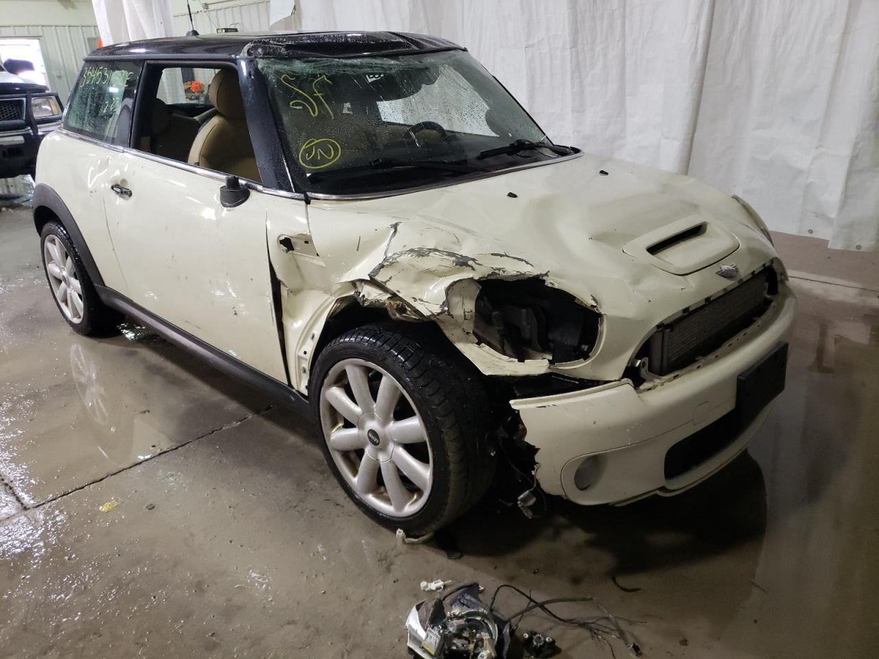 MINI COOPER S 2007 with VIN WMWMF735X7TL92846 - Photo from auction