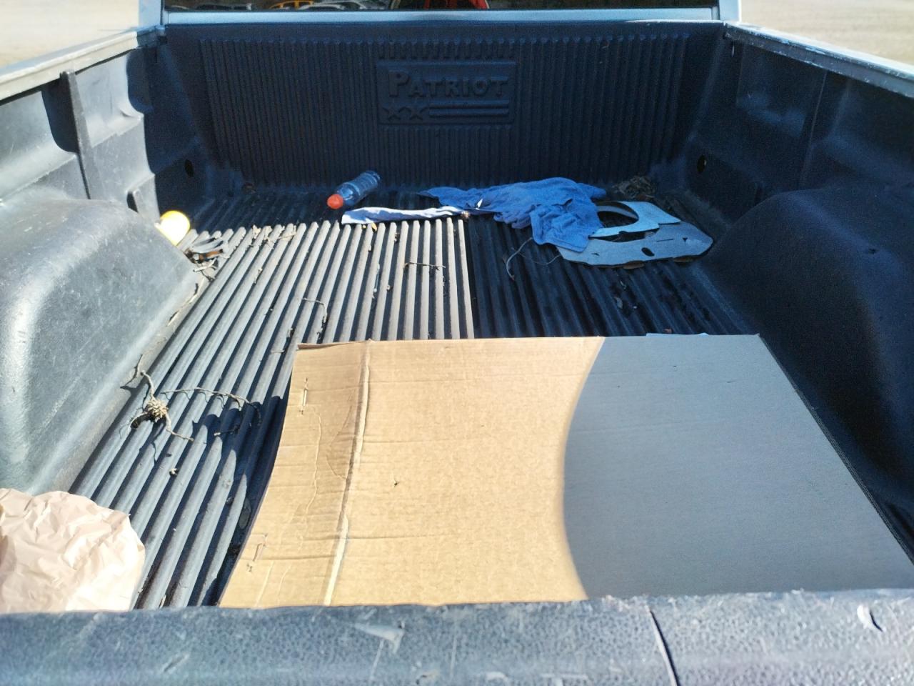 Photo 6 from auction – 2002 GMC NEW SIERRA with VIN 1GTEC14W82Z215996