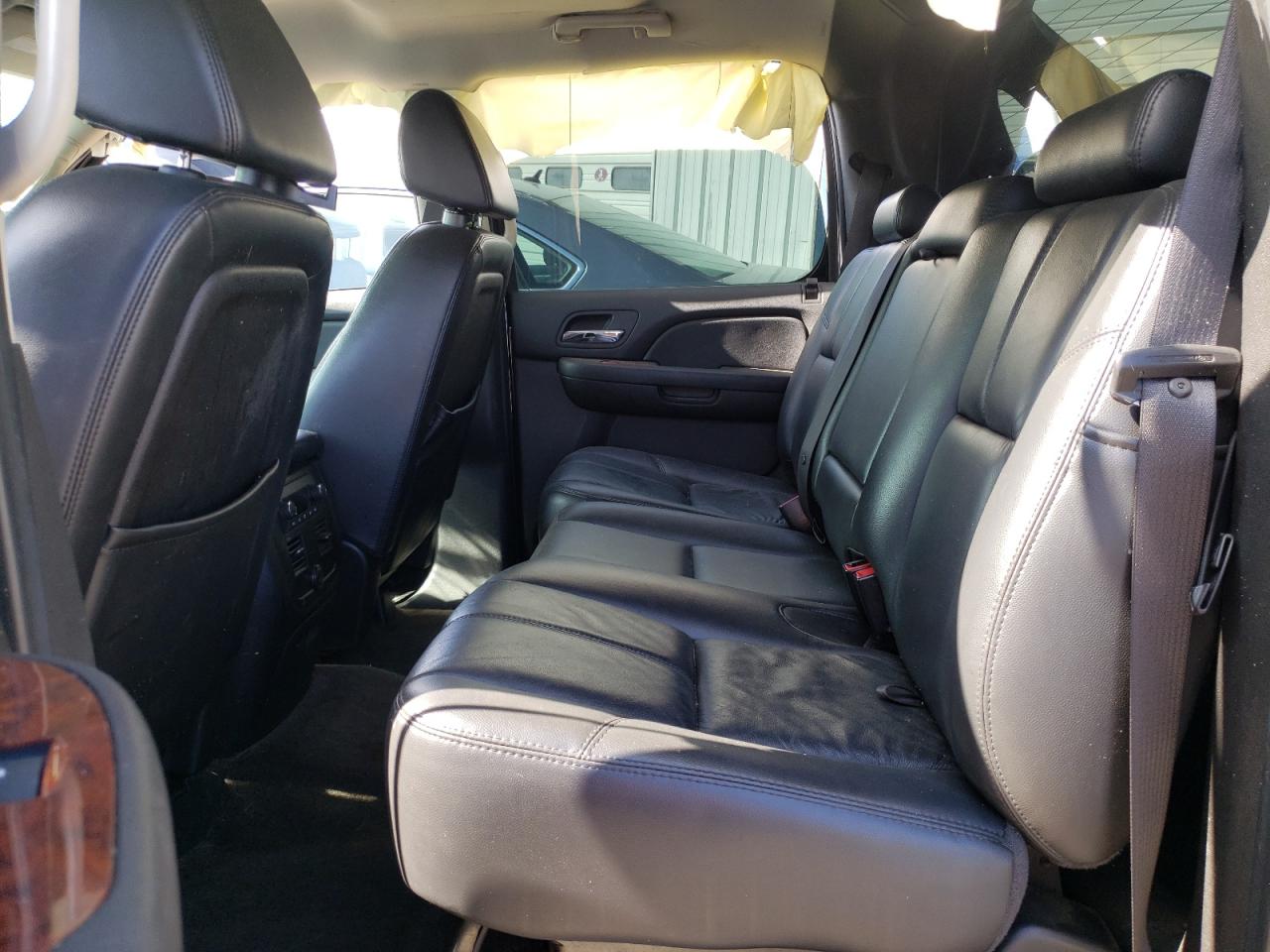 Photo 6 from auction – 2008 CHEVROLET AVALANCHE with VIN 3GNFK12388G165181