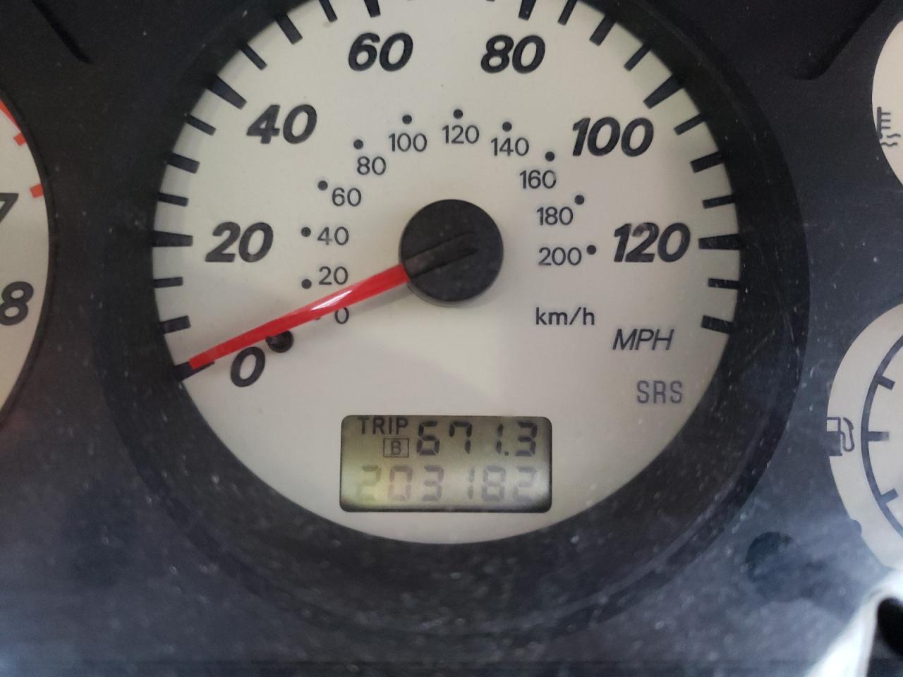 Photo 8 from auction – 2002 MITSUBISHI LANCER OZ with VIN JA3AJ86E82U031249