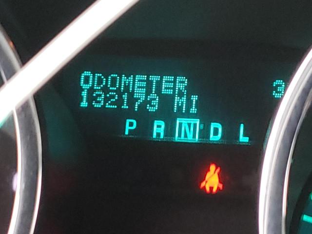 Photo 8 from auction – 2011 CHEVROLET TRAVERSE L with VIN 1GNKVGEDXBJ372593