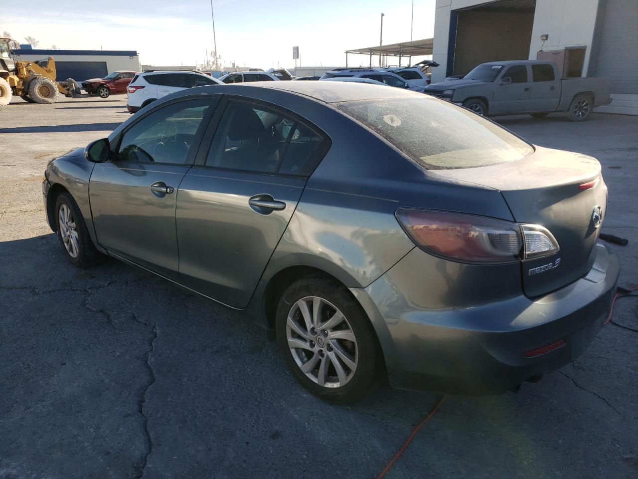 Photo 3 from auction – 2012 MAZDA 3 I with VIN JM1BL1V72C1618429