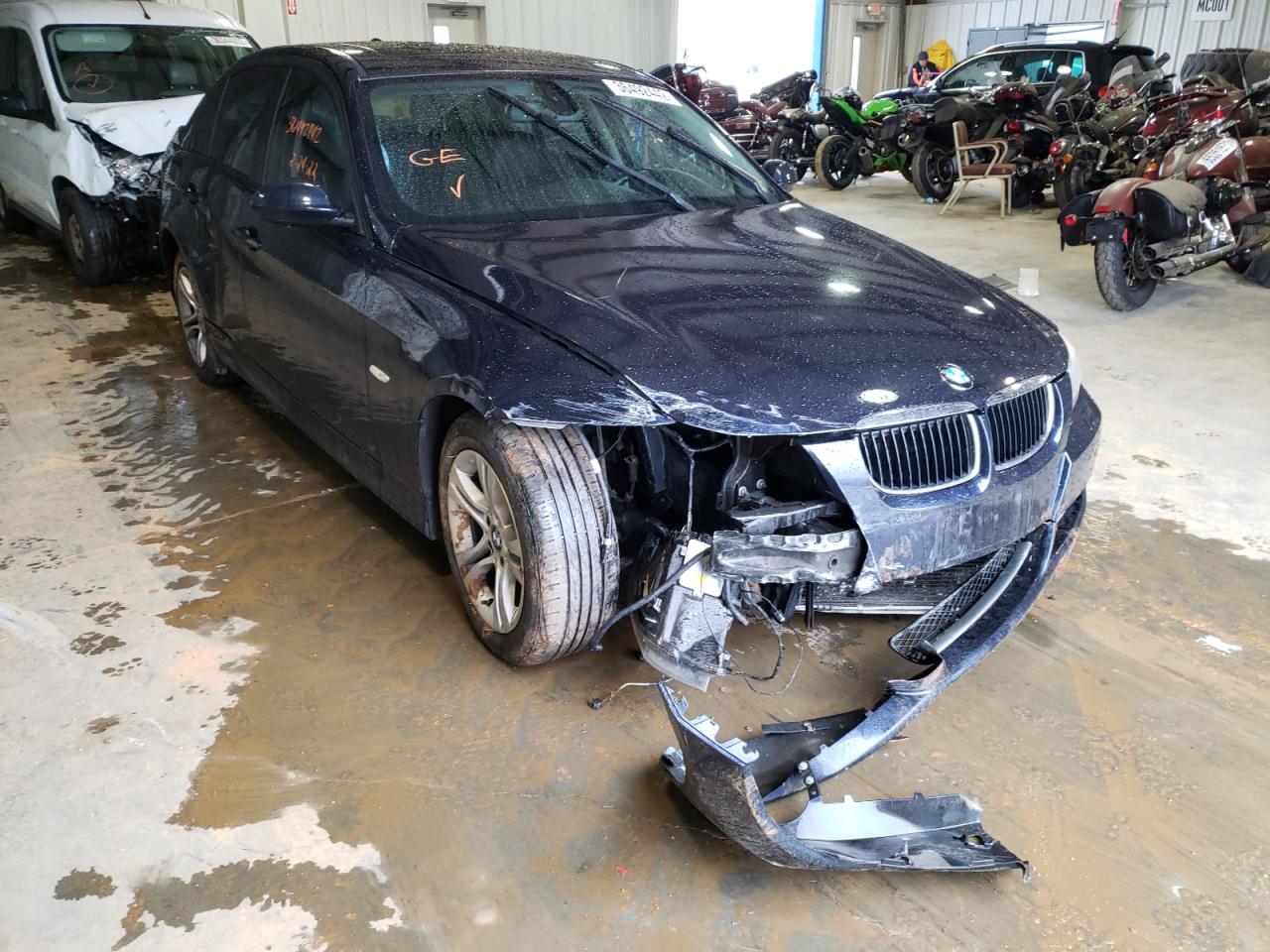 Photo 1 from auction – 2008 BMW 328 XI with VIN WBAVC935X8K043556